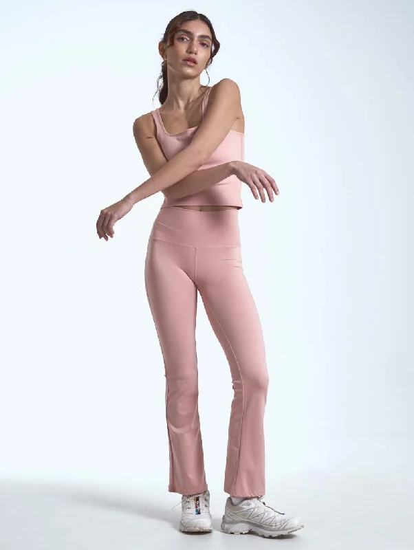 Women's Weekend Outfit Faraday Flared Leggings